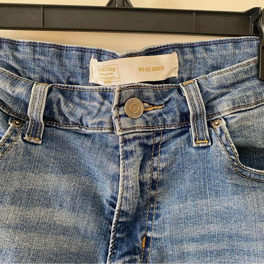 Levi Strauss Gold Jean Shorts,‎ 12 - Picture 4 of 6